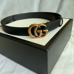 Women’s Gucci Leather belt with Double G buckle 65 - 26